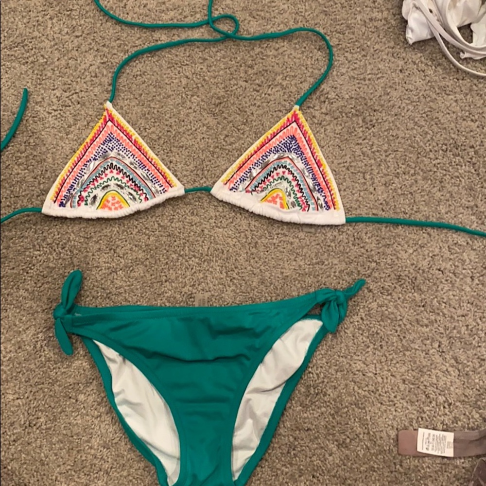 Bathing suit